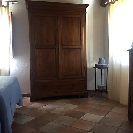 Casale Degli Ulivi *