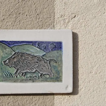 Casale Degli Ulivi * グアルド・タディーノ