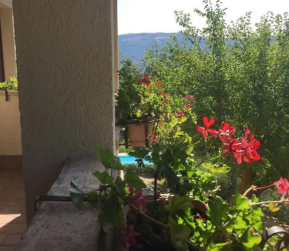 Casale Degli Ulivi *